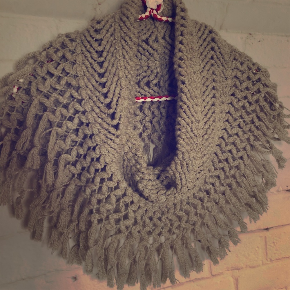 AEO cowl scarf/poncho